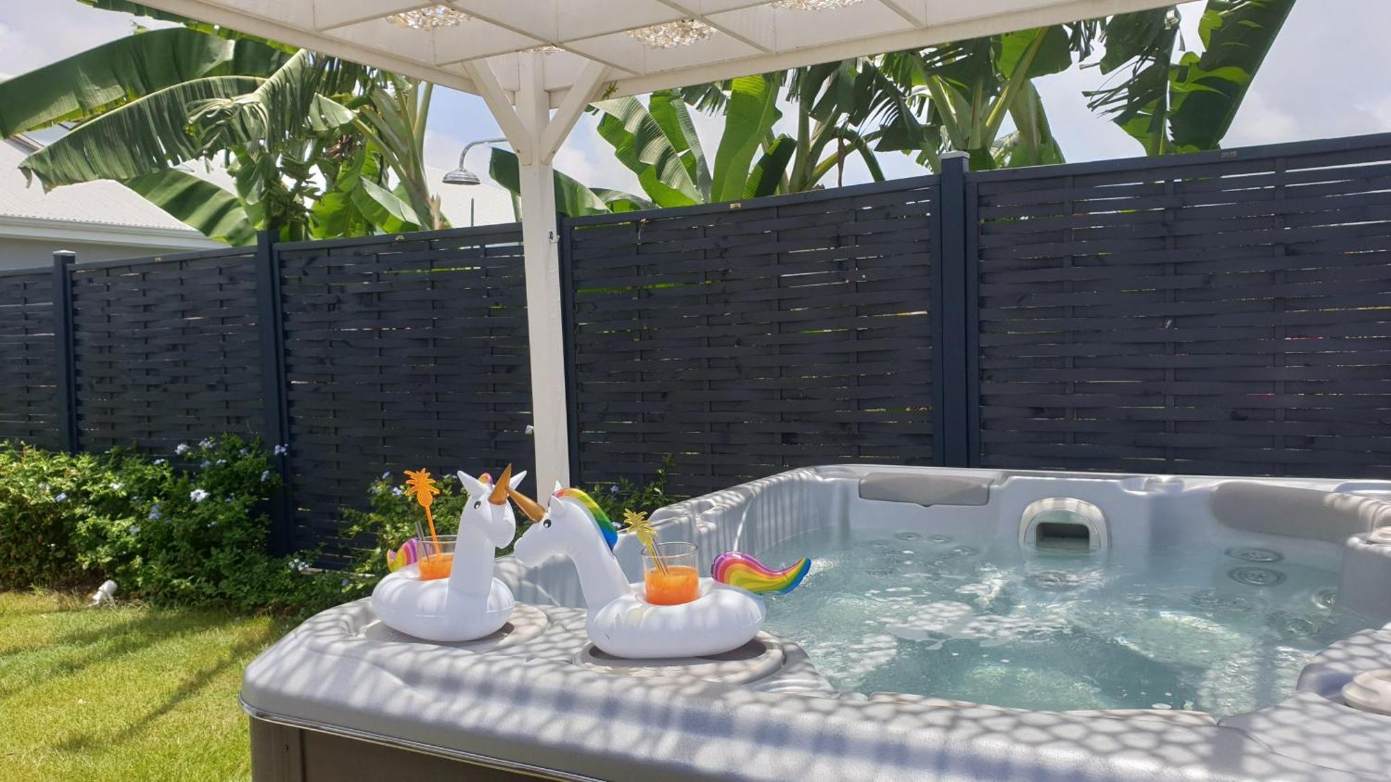 Villa Lagon Paradis - 6 Individuelles Avec Piscine Ou Jacuzzi - Loc Voiture Cabriolet Ou Suv