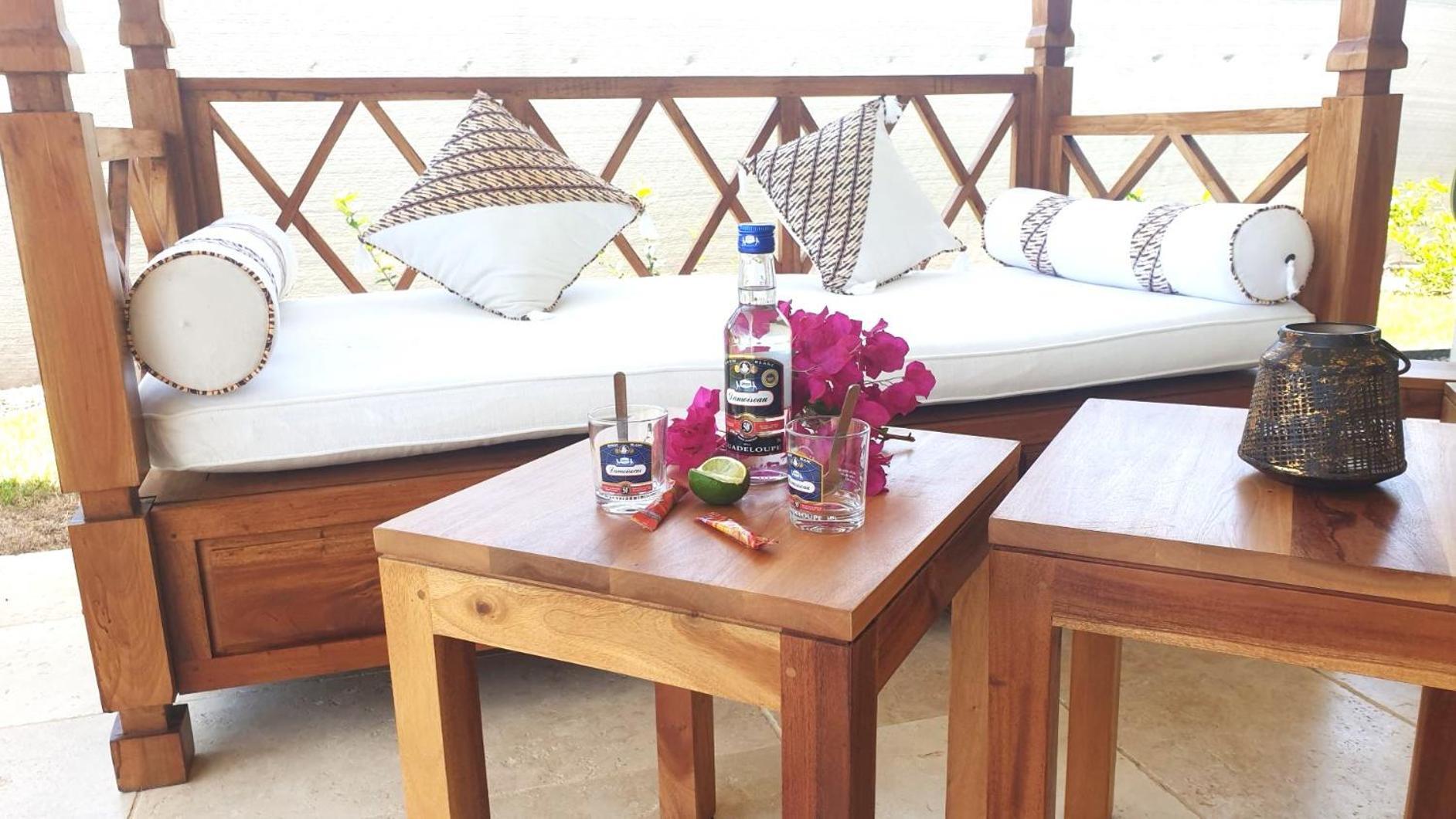 Lagon Paradis - 6 Individuelles Avec Piscine Ou Jacuzzi - Loc Voiture Cabriolet Ou Suv Villa Le Gosier (Grande-Terre)